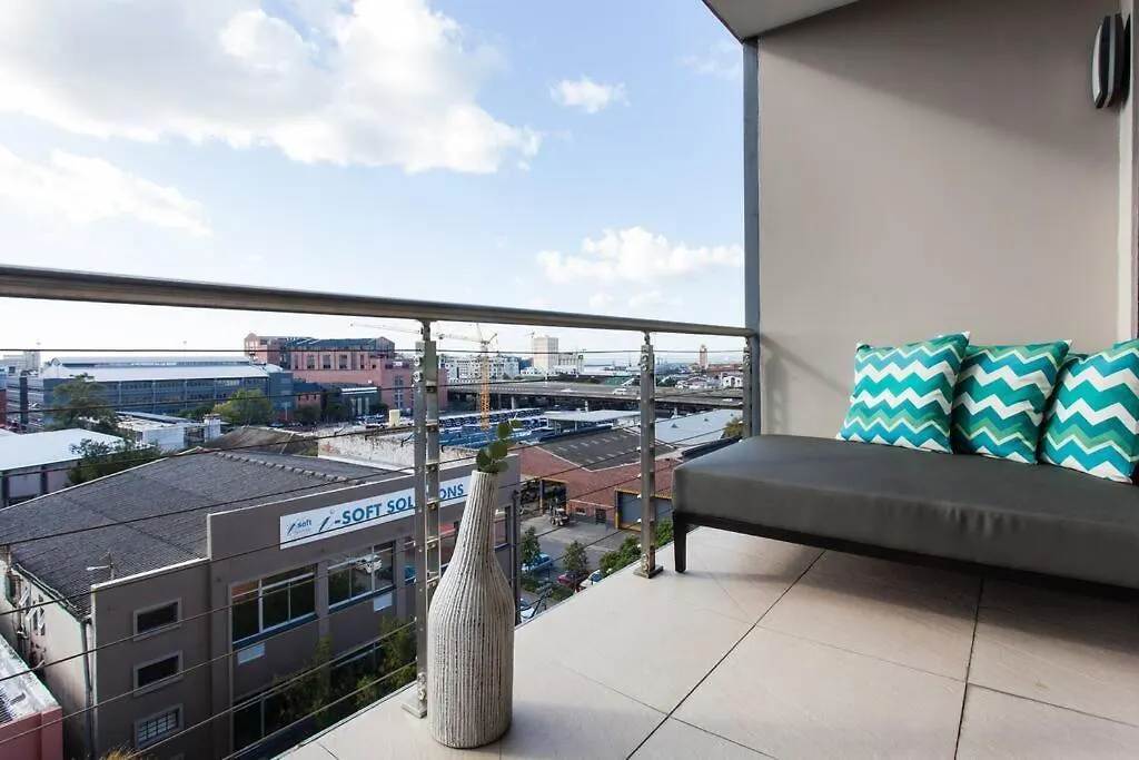 Fabulous 1-Bedroom De Waterkant Apt With Wifi And Parking Cape Town South Africa