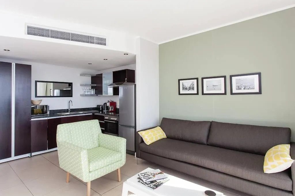Fabulous 1-Bedroom De Waterkant Apt With Wifi And Parking Cape Town
